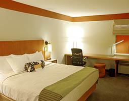 Travelodge By Wyndham Columbus State University Exterior foto